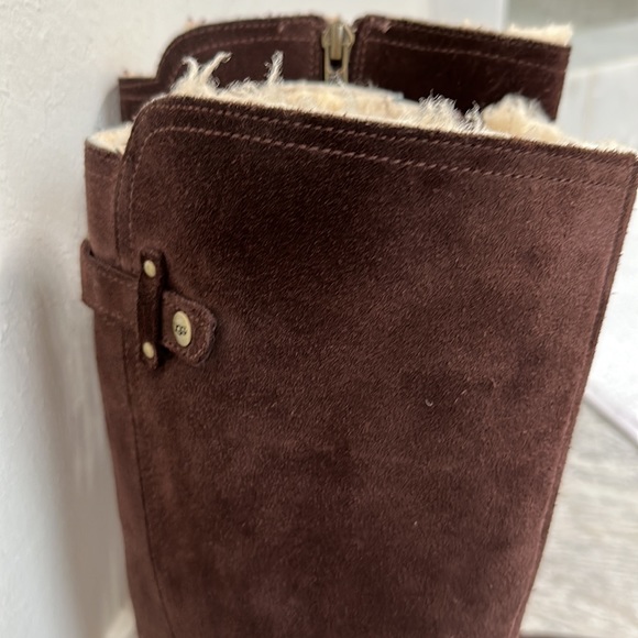 Womens tall Ugg riding boots brown suede size 6 with shearling inside - Picture 4 of 12
